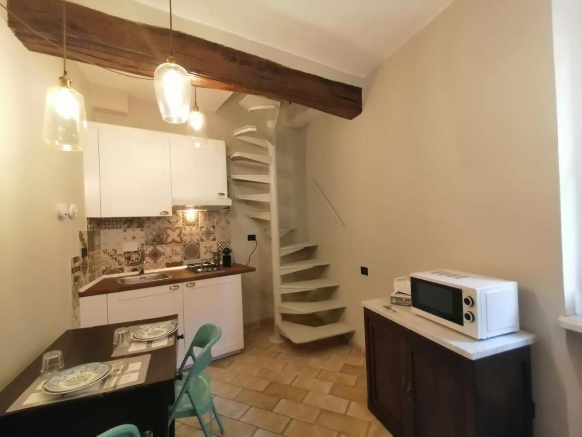Romantico bilocale nel cuore del Balon Torino Esterno foto